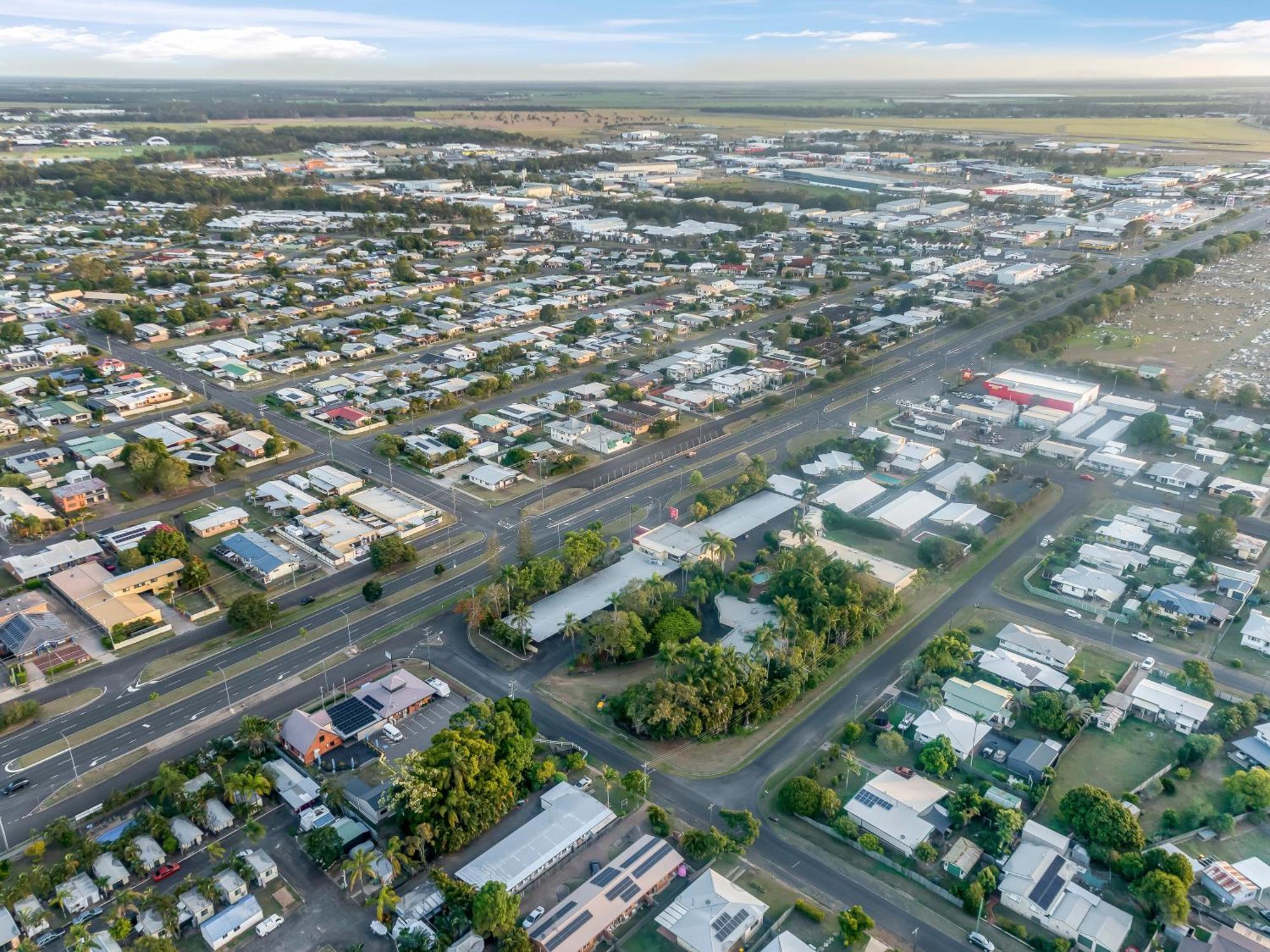 Bundaberg International Motor Inn Exterior photo