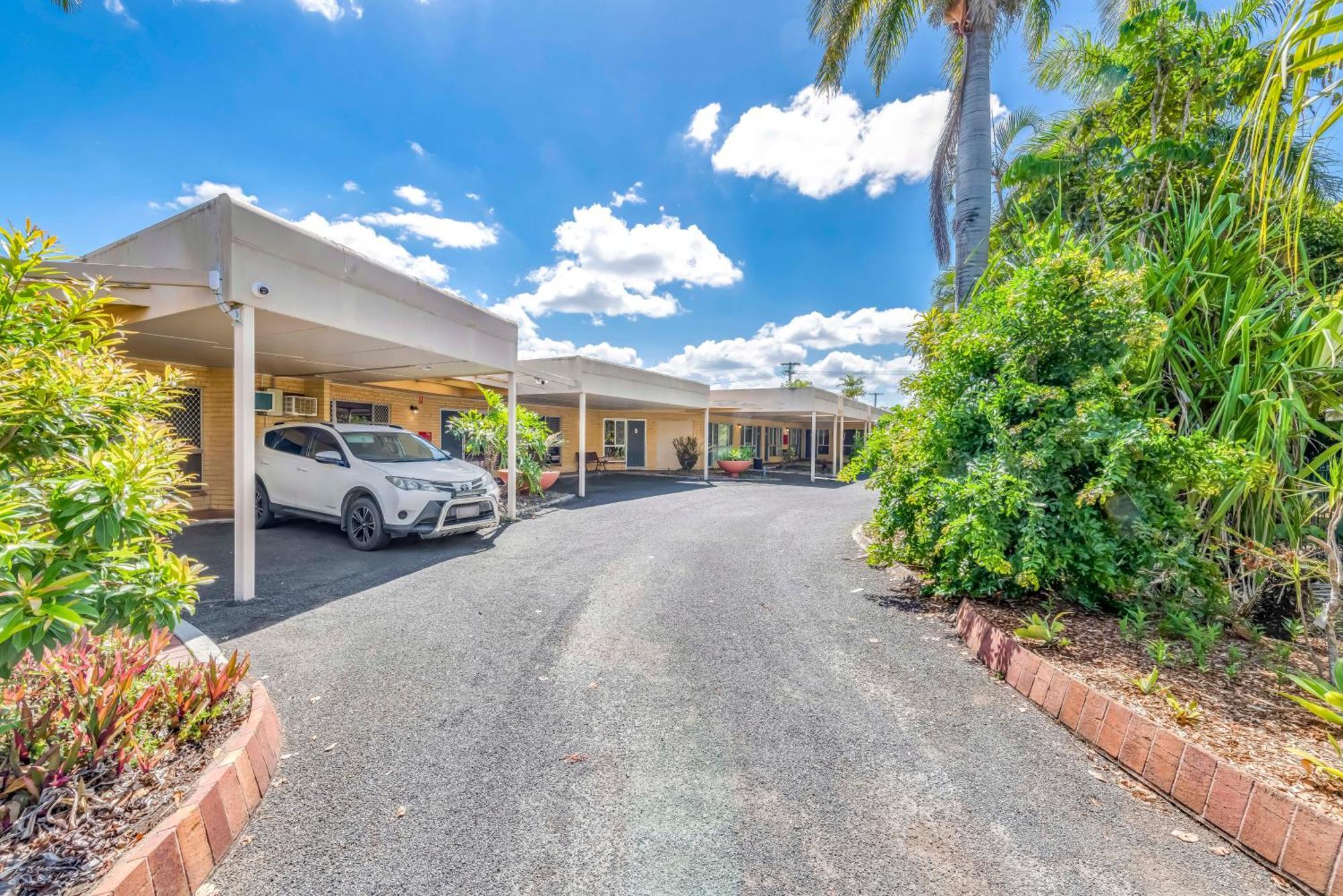 Bundaberg International Motor Inn Exterior photo